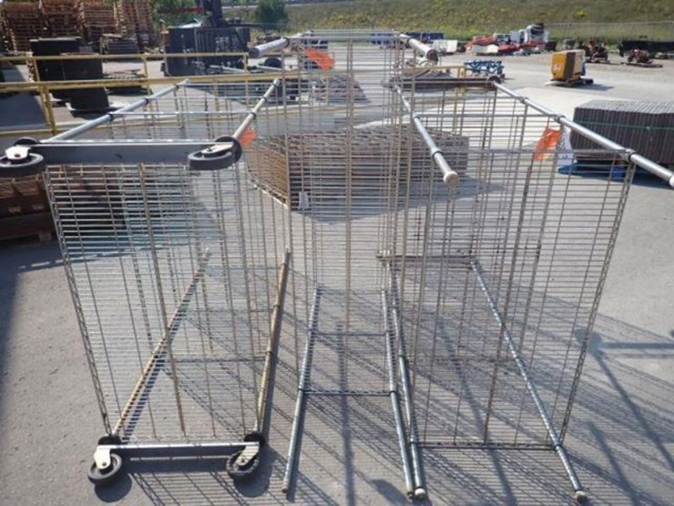 qty-of-(3)-metal-racks-image-18