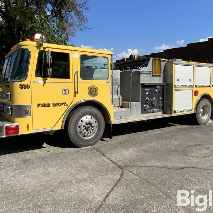 1992 PIERCE ARROW XT