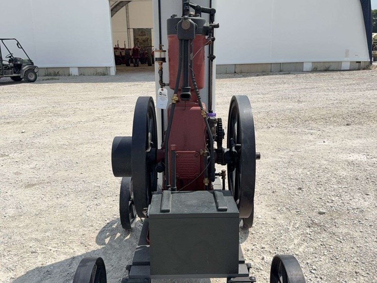 3-hp-international-harvester-“famous”-vertical-engine-image-7