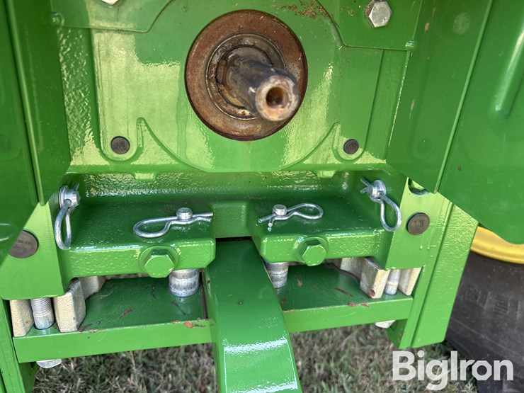 2022-john-deere-6r-110-image-13