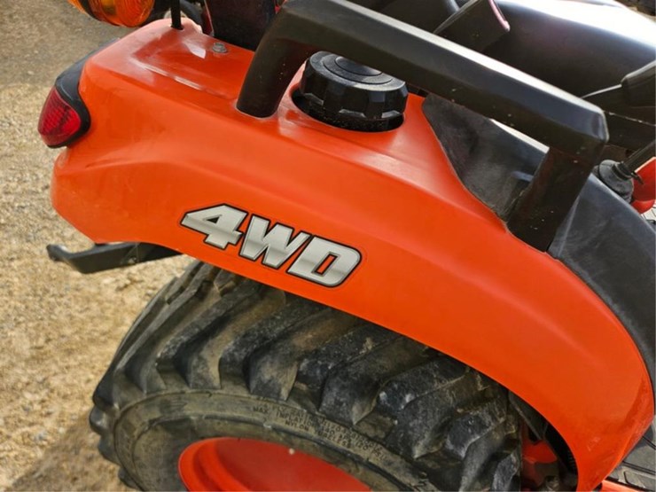 kubota-bx2380-image-42