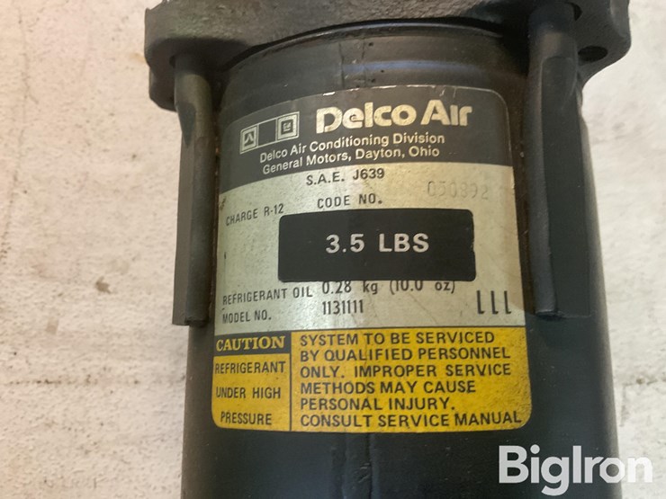 john-deere-4010-image-14