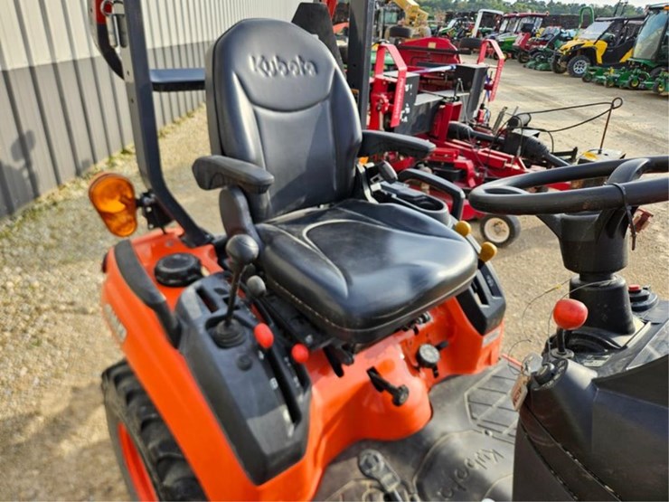 kubota-bx2380-image-40