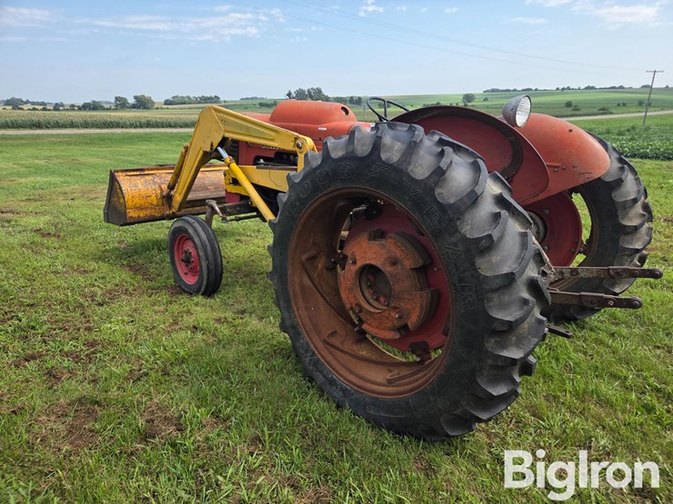 massey-ferguson-65-image-7