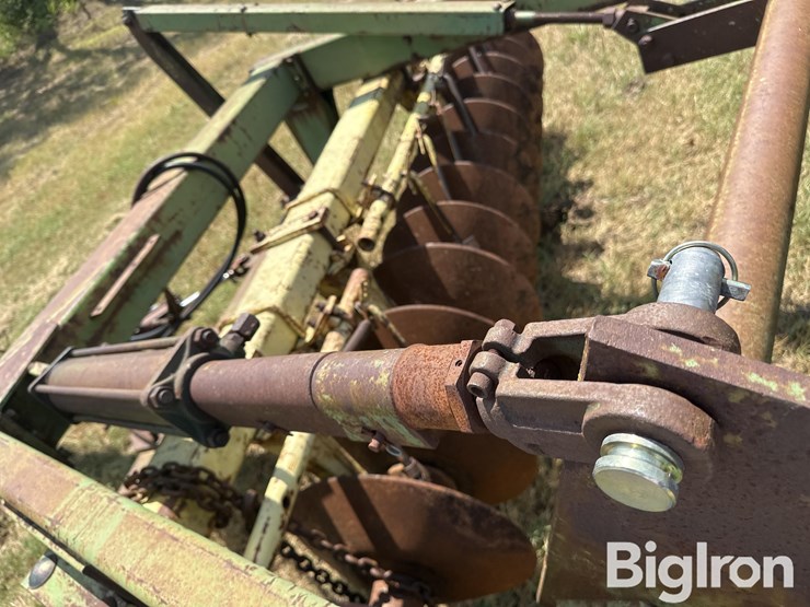 deere-tires-image-12