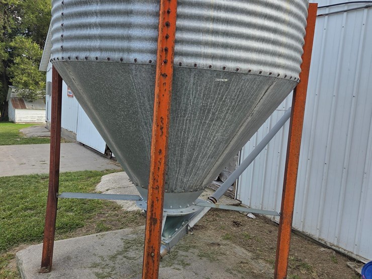 bulk-bin-image-3