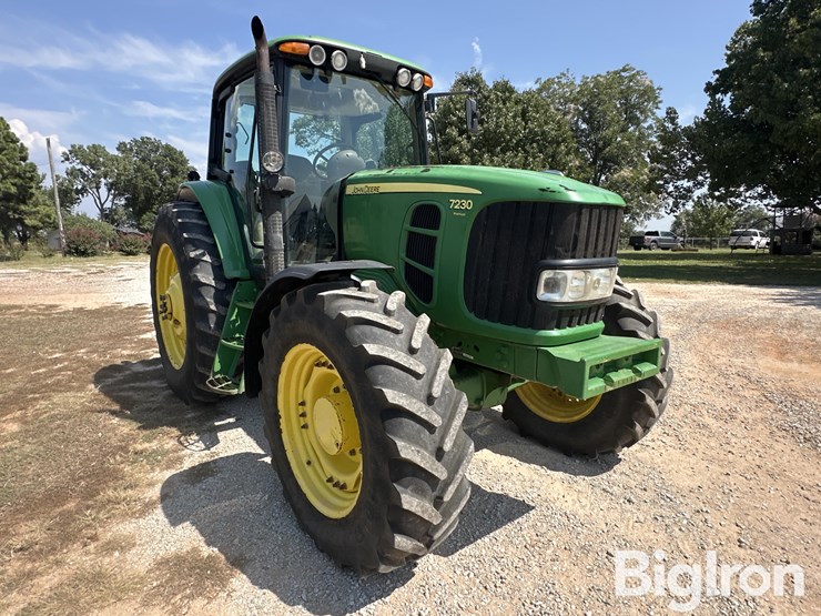 john-deere-7230-premium-image-3
