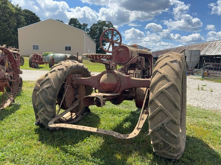 farmall-f-20-image-12