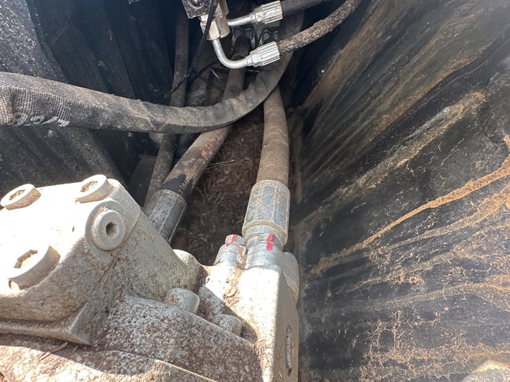 john-deere-60-image-11