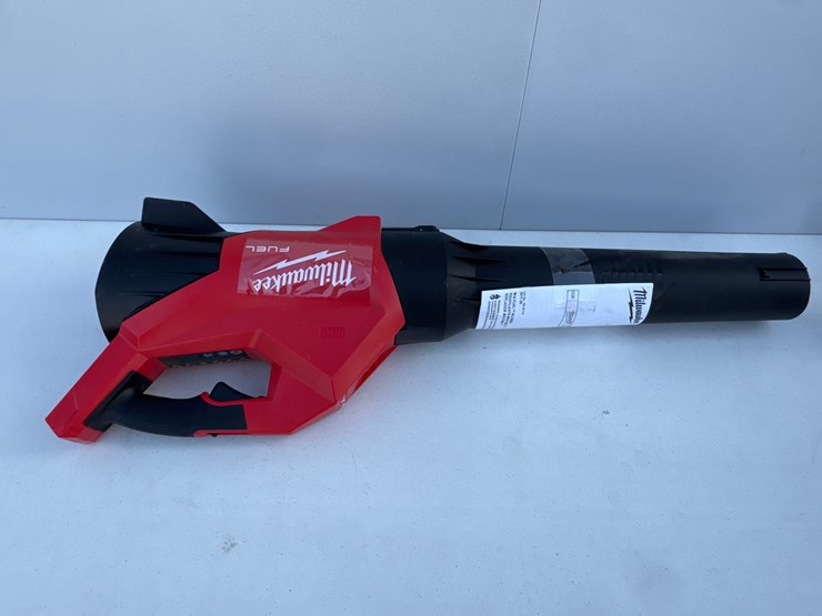 #1093-•-milwaukee-m18-fuel-blower,-3017-20-image-2