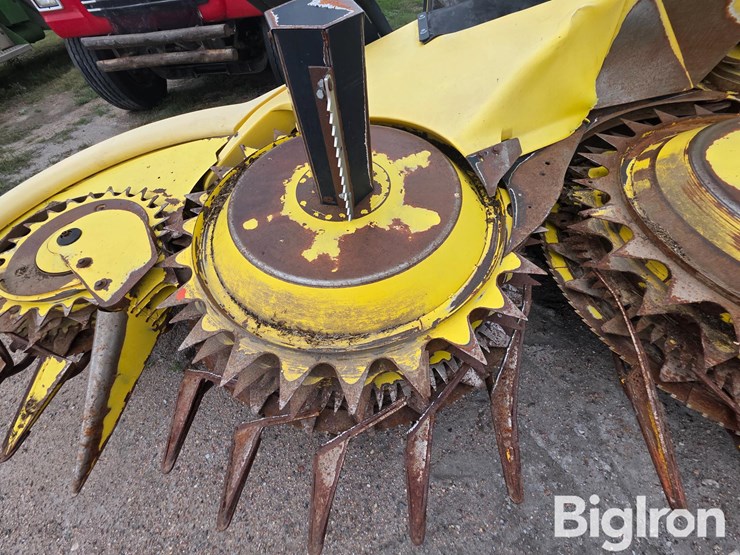 2013-john-deere-770-image-15