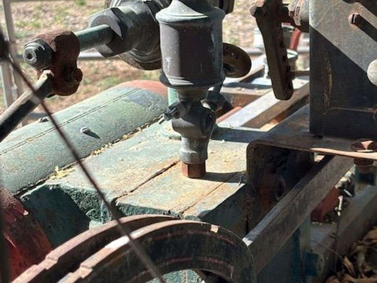 1898-nichols-and-shepard-co.-traction-engine-image-15