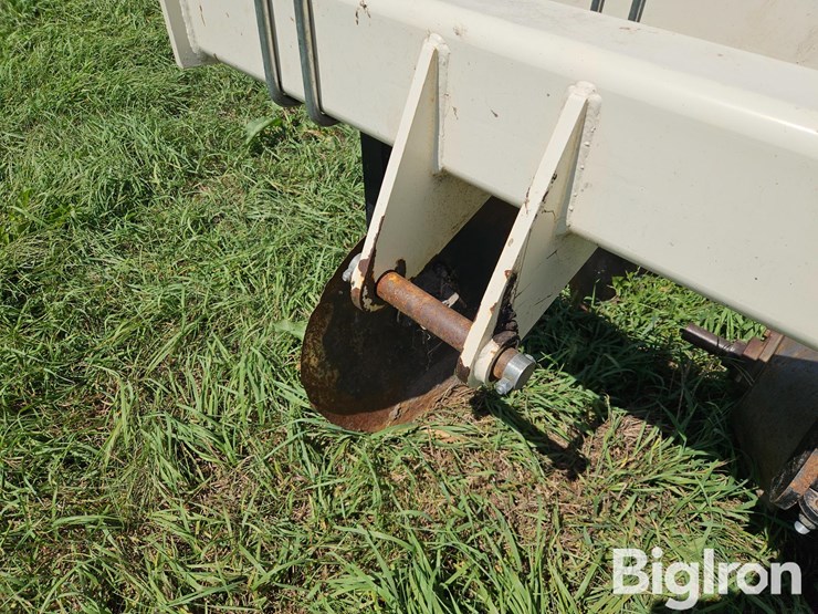 patriot-pivot-track-closer-image-9