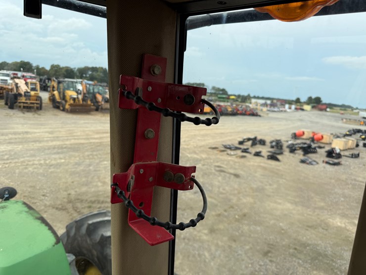2005-john-deere-9220-image-70
