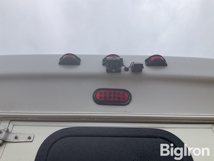 2014-ford-e350-image-19