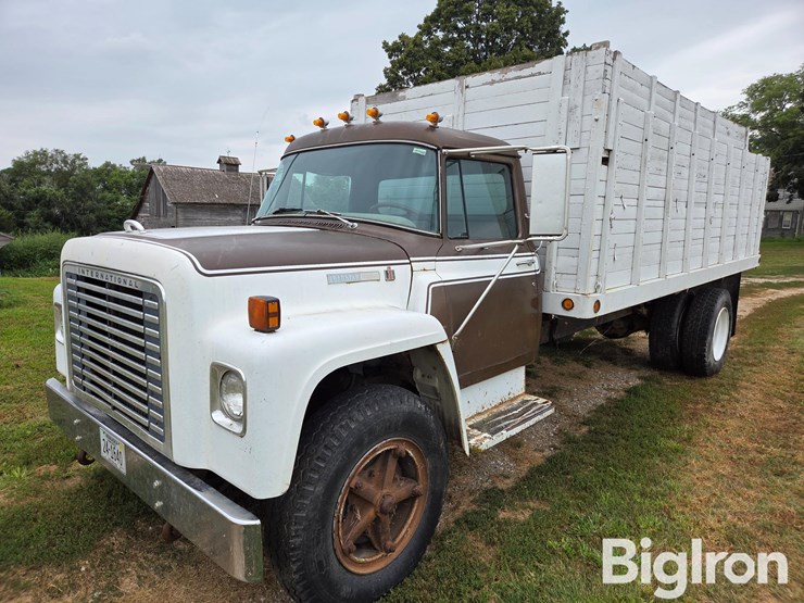 1977-international-loadstar-image-1