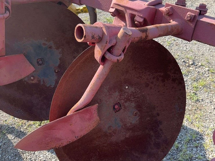 minneapolis-moline-disc-plow-image-15