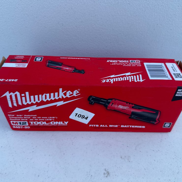 #1094 • Milwaukee M12™ 3/8" Ratchet 2457-20