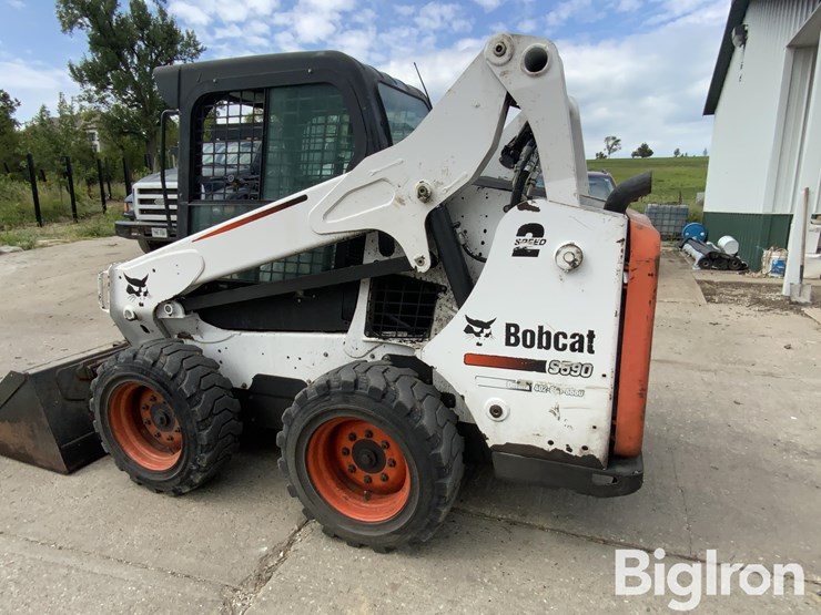2014-bobcat-s590-image-17