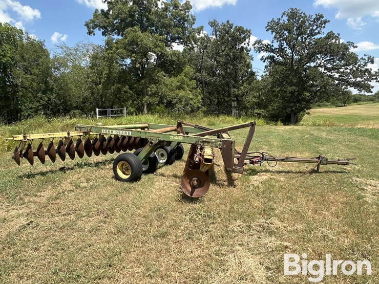 deere-tires-image-4