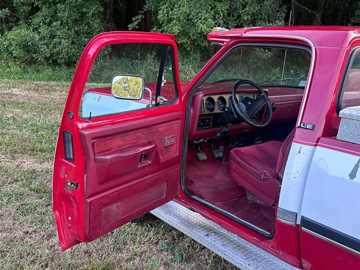 1991-dodge-d250-image-34