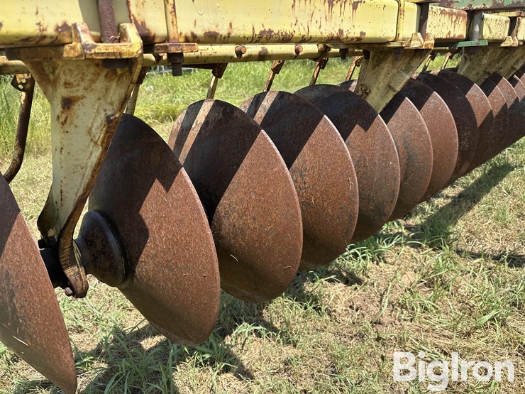 deere-tires-image-16