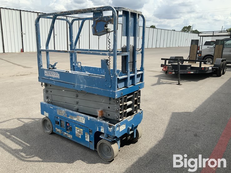 2014-genie-gs1930-image-1