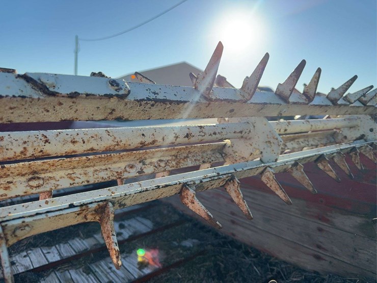 international-manure-spreader-image-25
