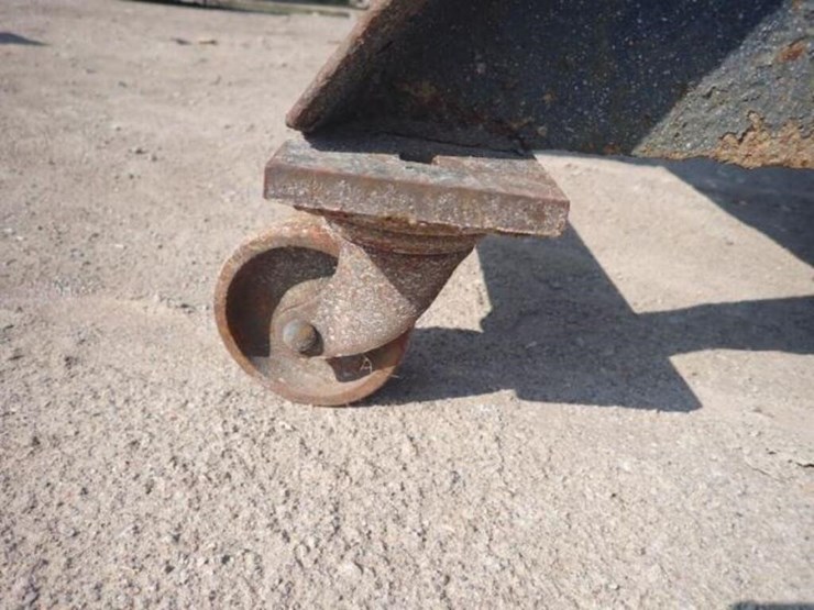 4-step-rolling-metal-stairs-image-19