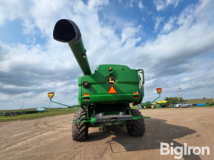 2012-john-deere-s670-image-6
