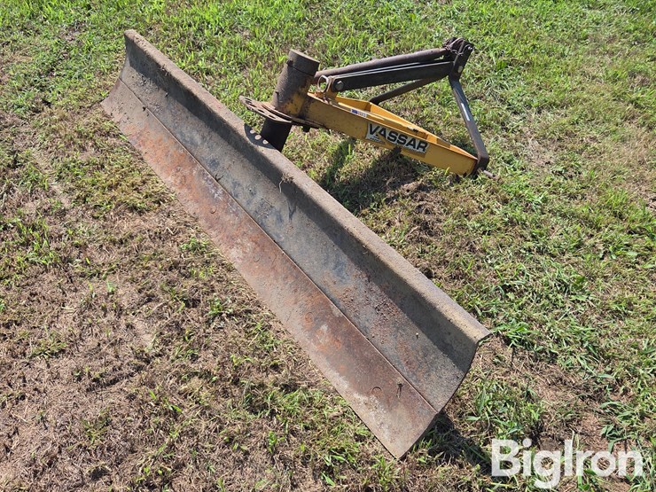 vassar-3-pt-blade-image-1