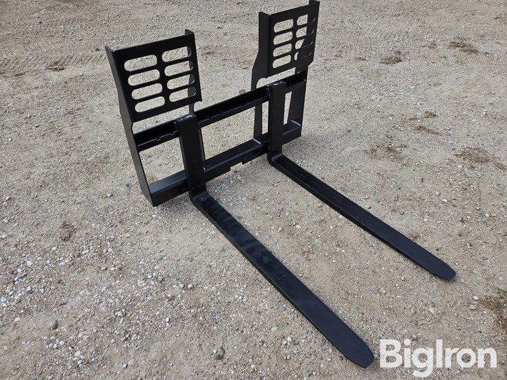 2025-msi-pallet-fork-attachment-image-3