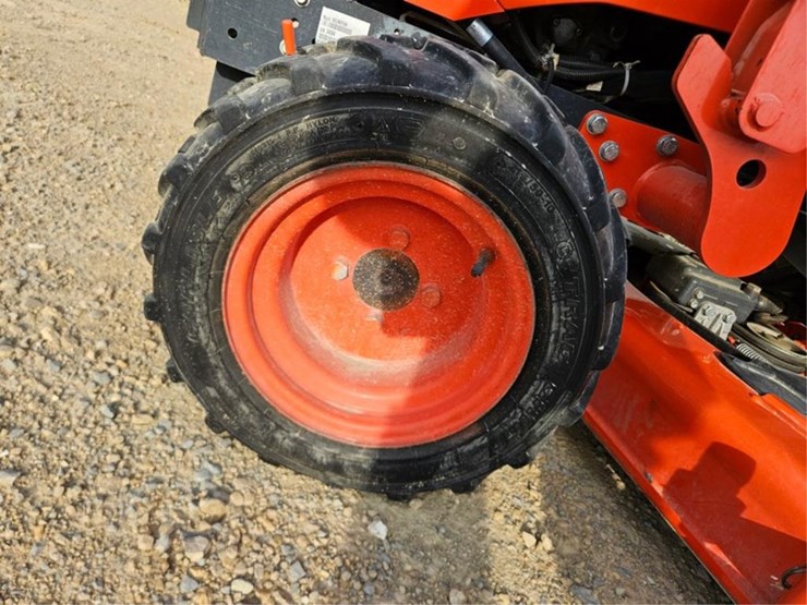 kubota-bx2380-image-45