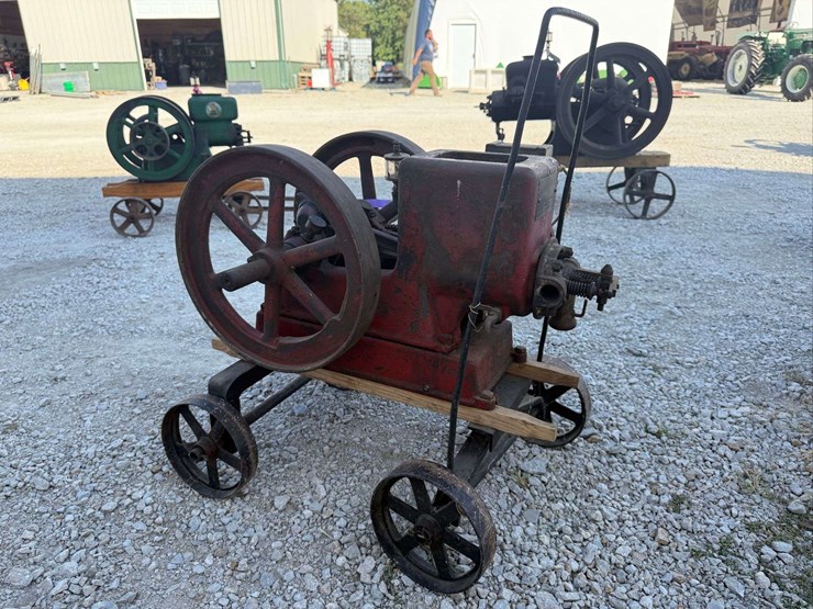 fuller-&-johnson-2-hp-hit-&-miss-engine-on-truck-cart-image-1