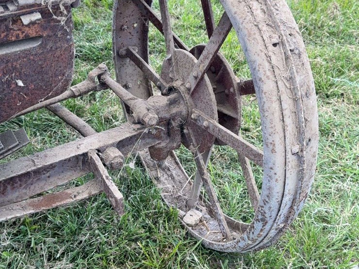 mccormick-deering-10-20-image-16