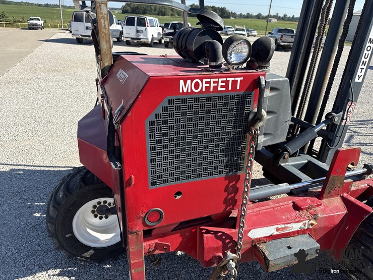 2005-moffett-m5500-image-20