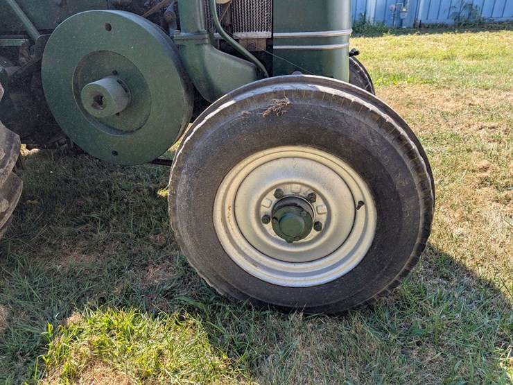 field-marshall-tractor---diesel-image-21