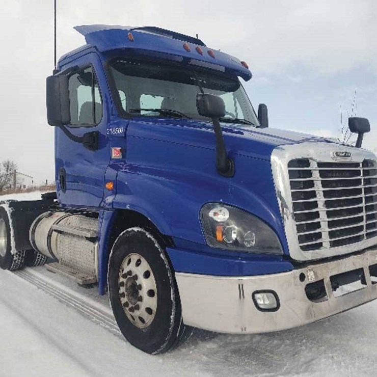 2019 FREIGHTLINER CASCADIA 125
