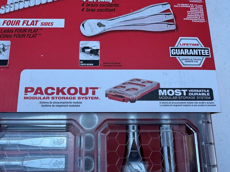 #1001-•-milwaukee-3/8”-drive-28pc-ratchet-&-socket-set-with-packout™-low-profile-compact-organizer---sae...-image-3
