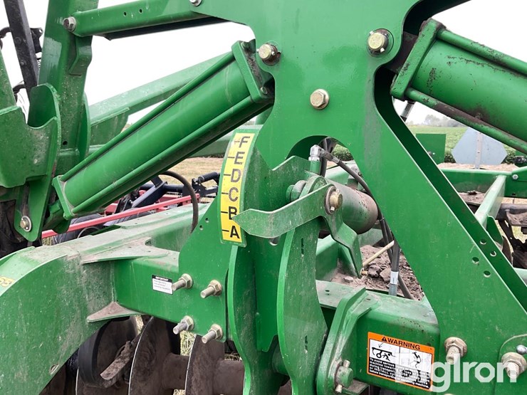 2013-john-deere-2620-image-15