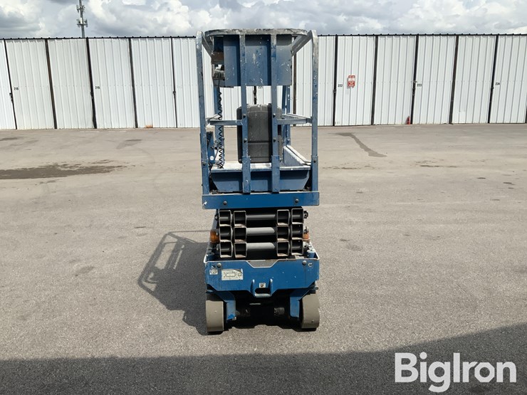 2014-genie-gs1930-image-2
