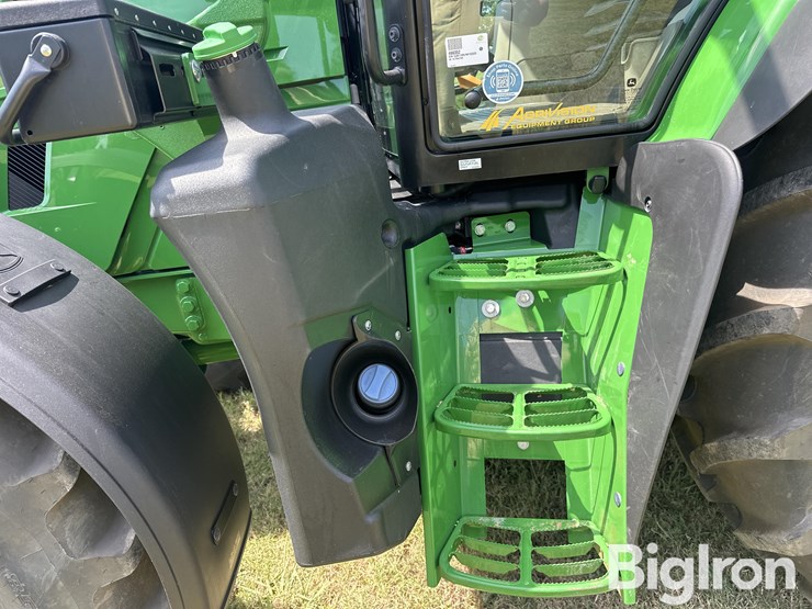 2022-john-deere-6r-110-image-19