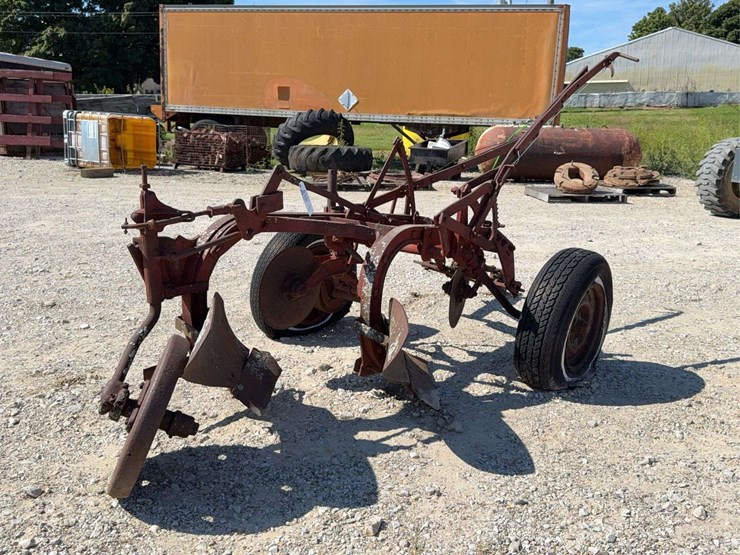 2-bottom-plow-image-7