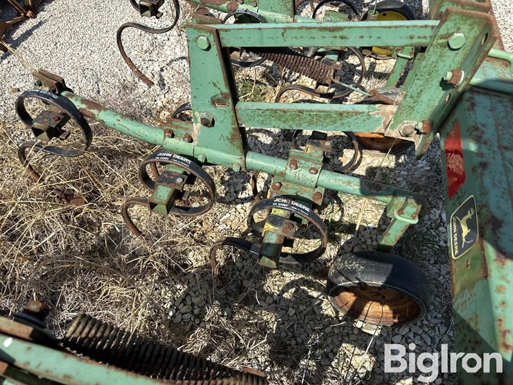 john-deere-6-image-14