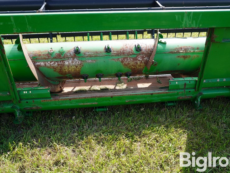 2009-john-deere-635f-image-16