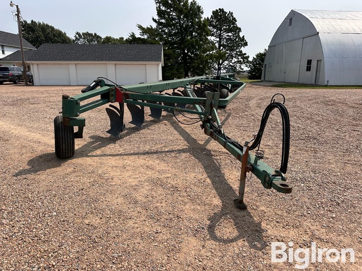 baker-12-16”-12-bottom-land-plow-image-2