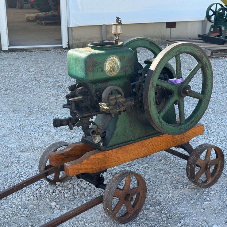 Hercules 1½ HP Hit & Miss Engine on Truck