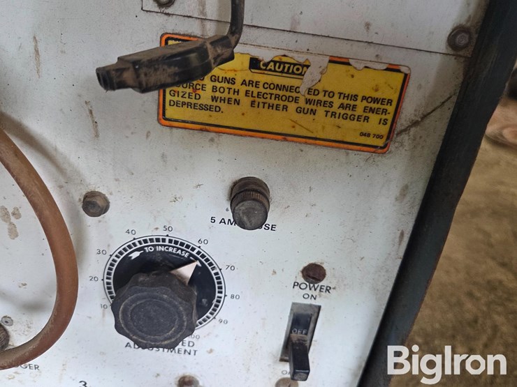 miller-200-welder-image-14