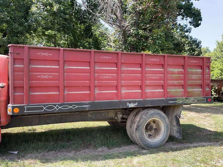 ford-600-image-29