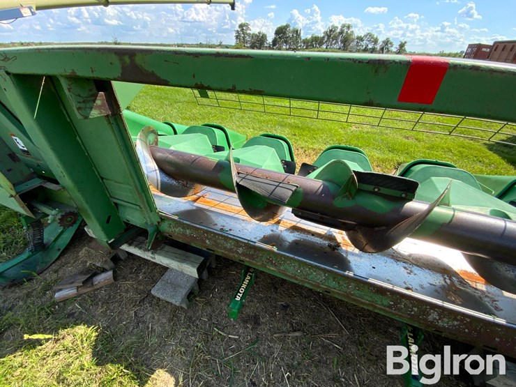 john-deere-546-image-9